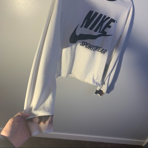 Nike sportswear crewneck sweatshirt - Picture 2 of 4